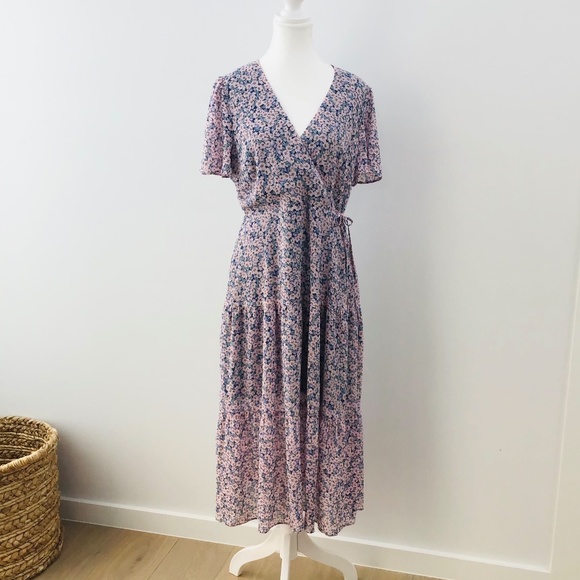 Tokito Dresses & Skirts - TOKITO size 12 tieren floral maxi dress with sbort sleeves and wrap front